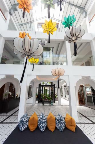 Hotel Anona Beachfront Phuket Resort-sha Extra Plus