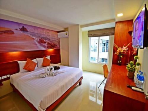 Hotel Patong Buri Resort- Sha Certified