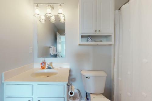 Bethany Bay --- 4306 Pettinaro