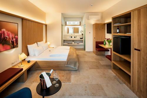 Hotel Flora Auf Gut Guntrams