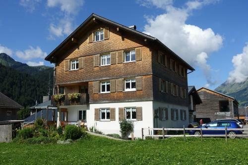 Hostal Pension Haus Romy