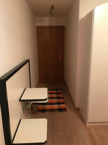 Hostal Low - Budget Room Anfang