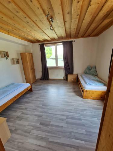 Apartamento Ferienwohnung Bergzeit