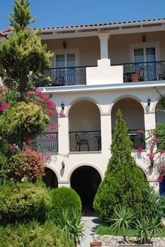 Hotel Letsos