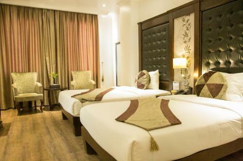 City Bay Palace Hotel