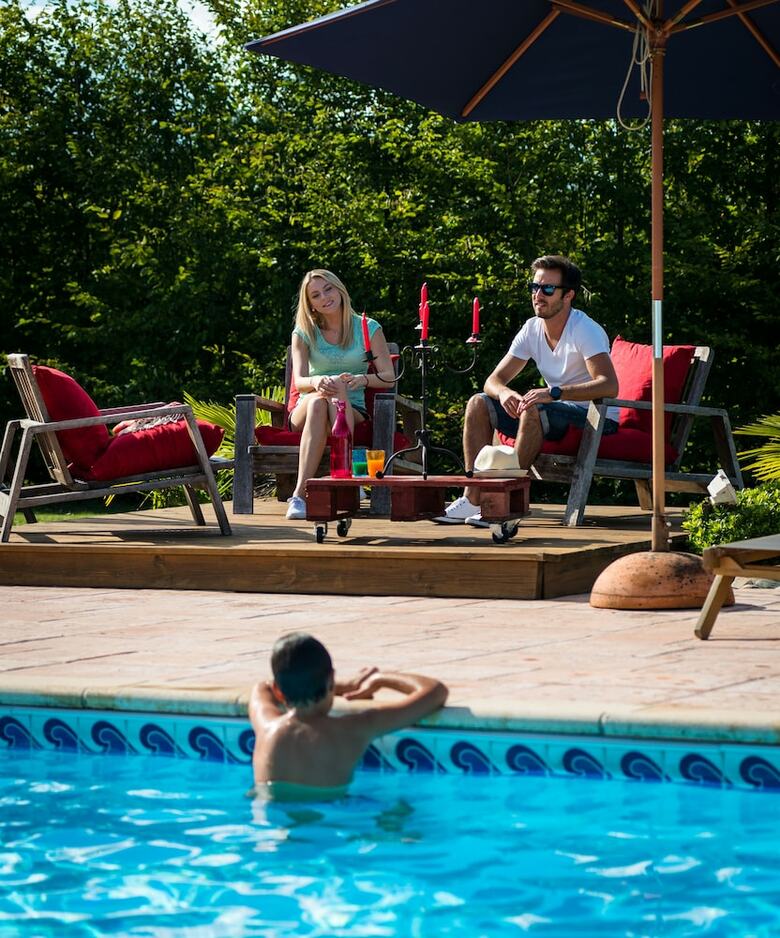Hostal La Roulotte De La Vall�e Du Lot