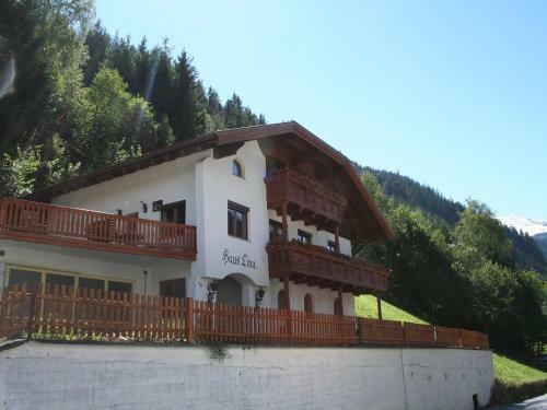 Haus Lina