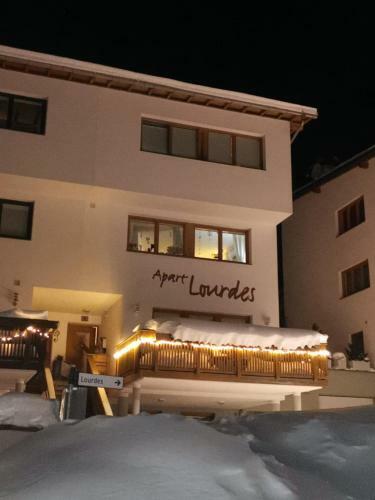 Apart Lourdes