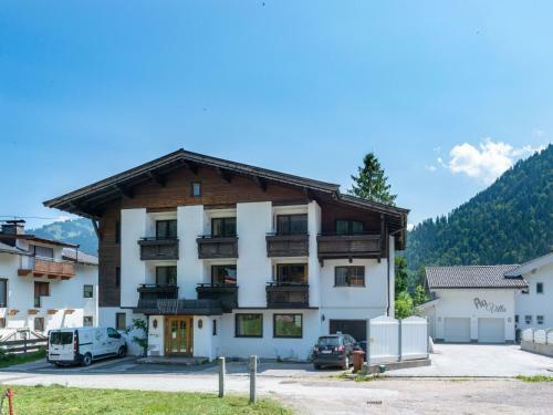 Gorgeous Apartment In S�ll With A Garden
