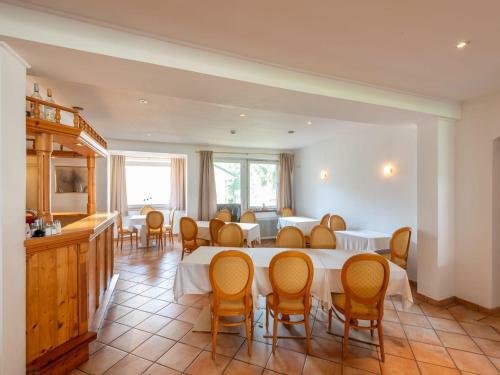 Beautiful Apartment In S�ll With Garden