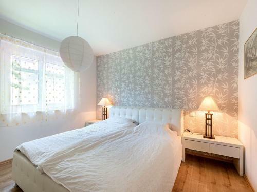 Beautiful Apartment In S�ll With Garden
