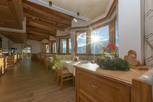 Posada Gasthof Tannen - Alm