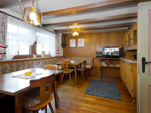 Holiday Home Ferienhaus Gasser-1