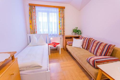 Hostal Landhaus Tritscher