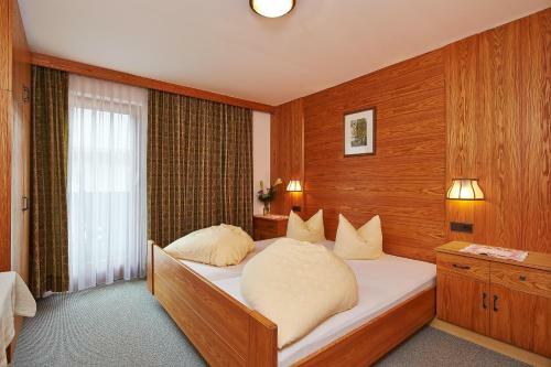 Hostal Haus Alpenrose