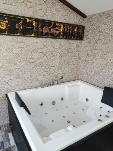 Villa Bali Con Jacuzzi Climatizado Y Piscina Climatizada Con Jacuzzi