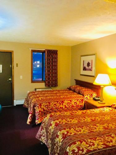Granada Inn Motel - Kalkaska