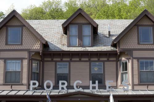 Posada The Porches Inn At Mass Moca