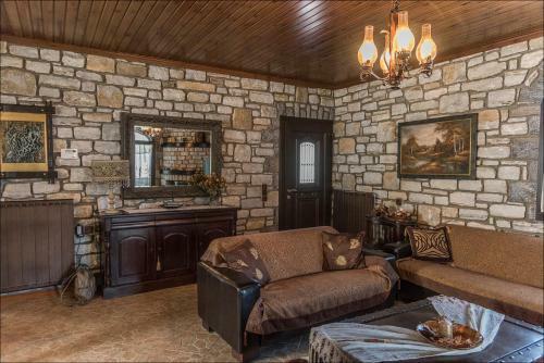 Stone Mansion Anavryti, ??? 20569