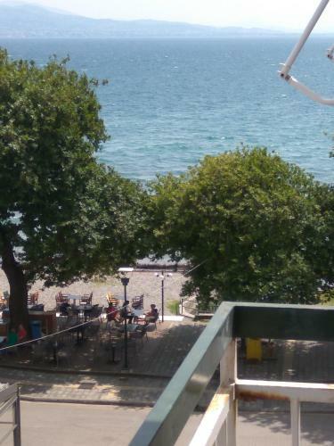 Apartamentos Nafpaktos Beach Luxury Suites