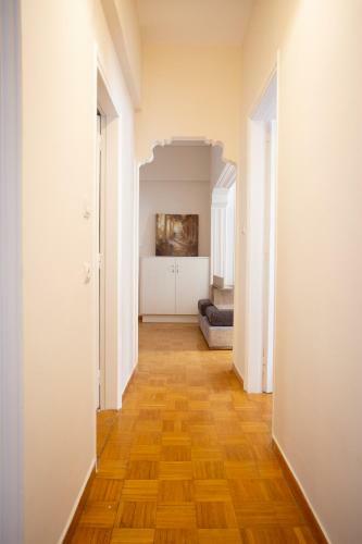 Efis Apartment
