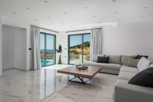 Nikolioudis Luxury Villas