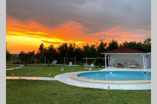 Apartamento Family Maisonette With Pool #2