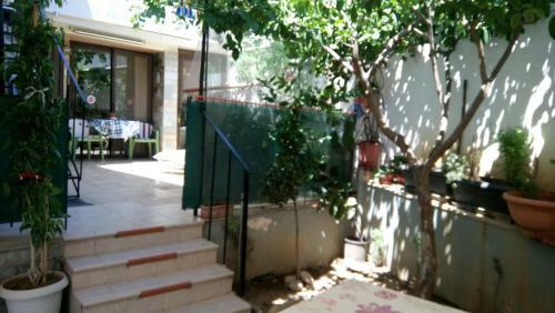 Villa George