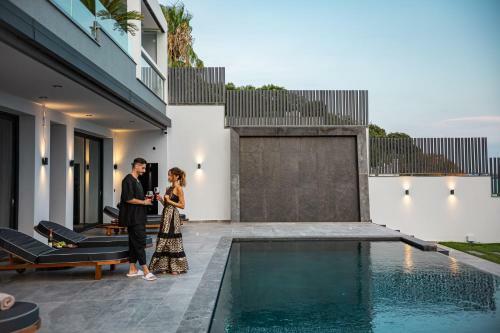 Villa Omnia - Luxury Bound On Earth