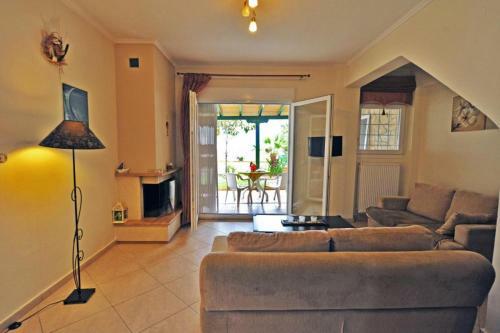 Aiolos Home