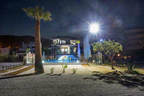 Hostal Rent House Karavi