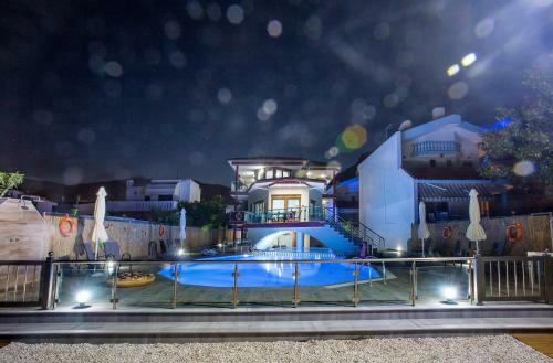 Hostal Rent House Karavi