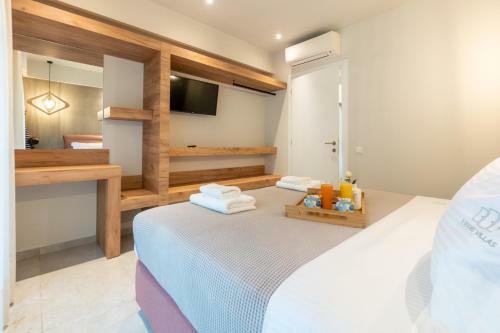 3 Doors Villas