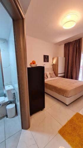Hostal Only One Studios & Suites Seaside