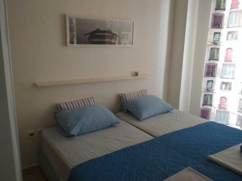 Above The Sea Apartment