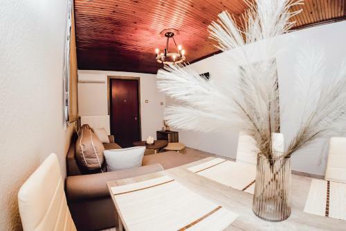 Bastasio Residence