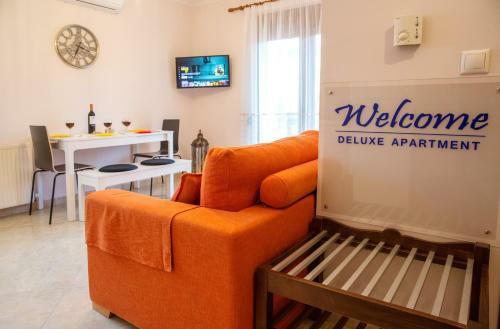 Konstantina & Evgenia Deluxe Apartment
