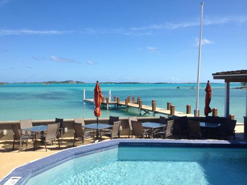 Hotel Exuma Beach Resort