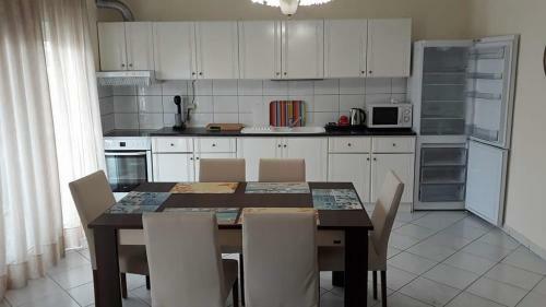 Stathoris Deluxe Apartment