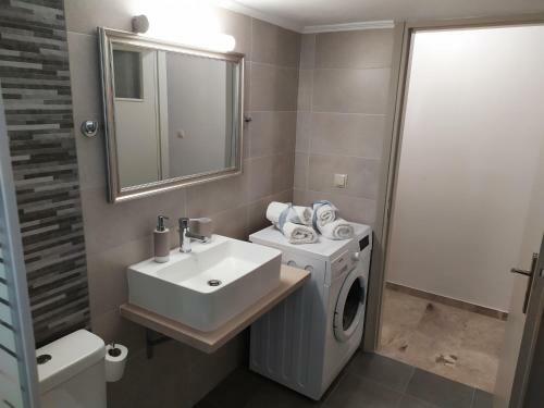 Nafplio City Apartments