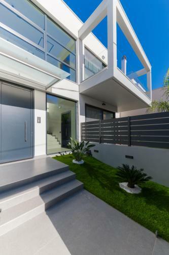 Apartamento Vida Omirou Residences