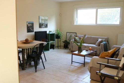 Aretis St Apartment