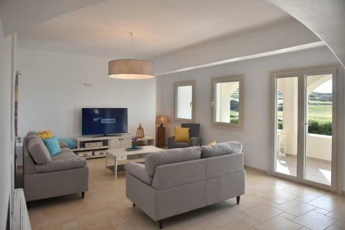 ?ggelos Home Paros