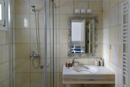 Armenistis Apartment 2