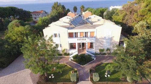 Apartamento Aithrio Hotel