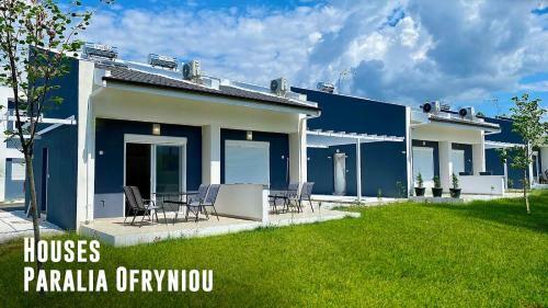 Villa Houses Paralia Ofryniou