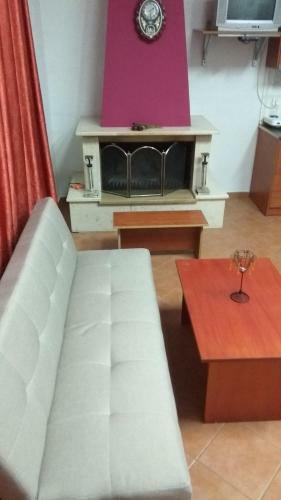 Hostal Guest House Sakis.