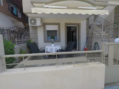 Ofrinio Central Apartments