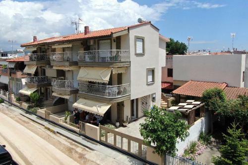 Ofrinio Central Apartments