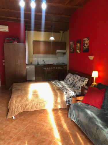 Hostal Alexandros Guesthouse